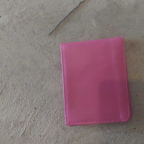 Cute mini hot pink photo book - Picture 3 of 4